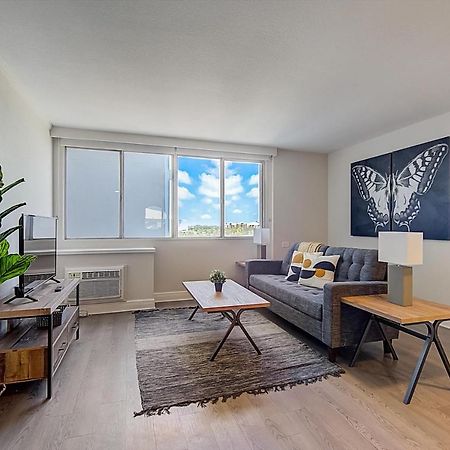 Apartament Frontdesk The Wayland Apts Downtown St Pete Sankt Petersburg Zewnętrze zdjęcie
